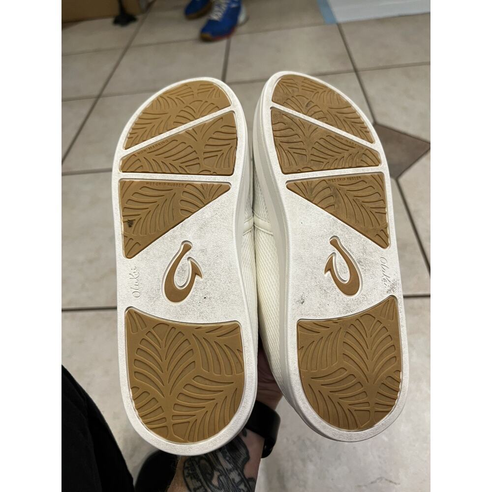 Olukai White Canvas Ki’ihele Slip On Shoes Sz 7 - Picture 6 of 6